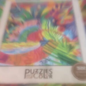 Puzzle by Puzzles of Color. 500ct. Pachanga Familiar